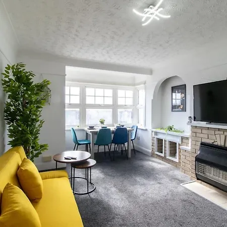 Open Mind Property - Southsea With Free Parking Portsmouth Extérieur photo
